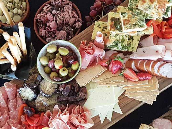 Foodalicious Catering